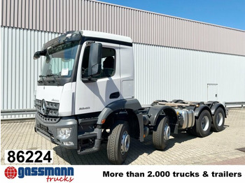 Caminhão chassi MERCEDES-BENZ Arocs 3240