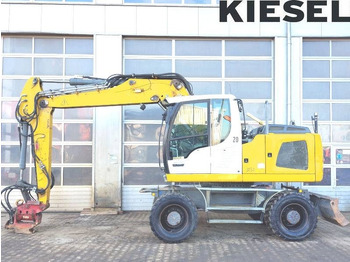 Escavadeira de rodas LIEBHERR A 914