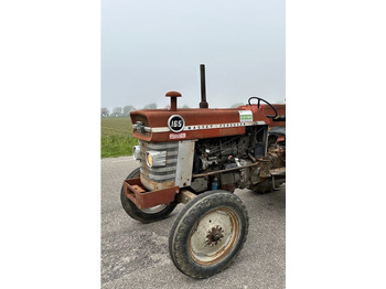 Trator MASSEY FERGUSON 100 series