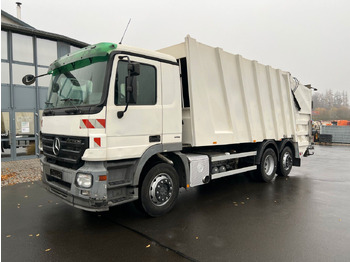 Caminhão de lixo MERCEDES-BENZ Actros 2532