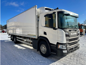 Caminhão frigorífico SCANIA P