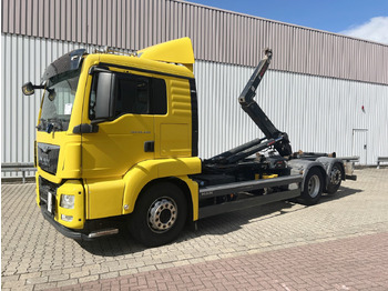 Caminhão polibenne MAN TGX 26.480