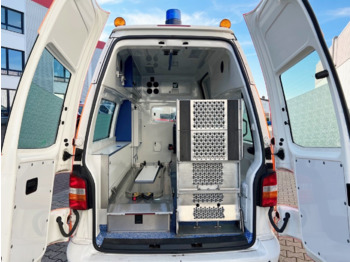 Ambulância Volkswagen T5 2.5 TDI 4x2 T5 2.5 TDI 4x2, Krankenwagen: foto 2