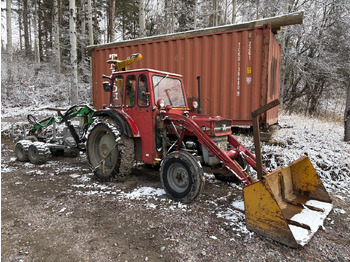 Trator MASSEY FERGUSON 100 series