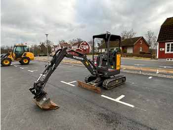 Escavadeira VOLVO ECR18E