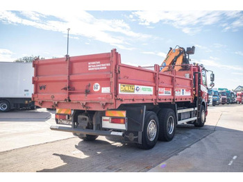 Locação de DAF CF 85.410-6x2-E5 + EFFER 155-11-2S DAF CF 85.410-6x2-E5 + EFFER 155-11-2S: foto 3