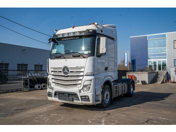 Tractor MERCEDES-BENZ Actros 1846