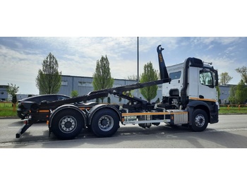 Caminhão polibenne MERCEDES-BENZ Actros 2542