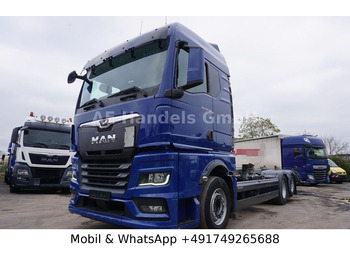 Caminhão chassi MAN TGX 26.510