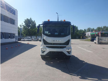 Caminhão chassi IVECO EuroCargo