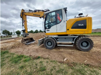 Escavadeira de rodas LIEBHERR A 914