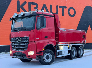 Caminhão basculante MERCEDES-BENZ Arocs 2658