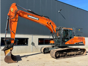 Escavadora de rastos DOOSAN DX225LC-5