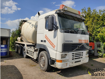 Caminhão betoneira VOLVO FH12