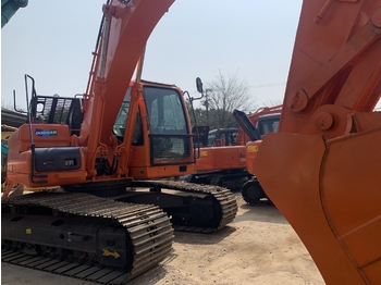 Escavadora de rastos DOOSAN DX225LC