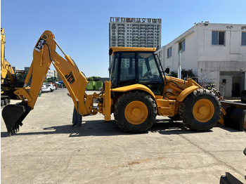 Retroescavadeira JCB 4CX