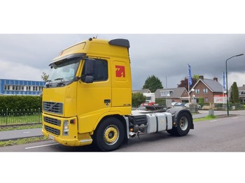 Tractor VOLVO FH12 420