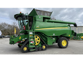 Ceifeira debulhadora JOHN DEERE T660