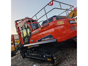 Escavadora de rastos DOOSAN DX300LC-9C