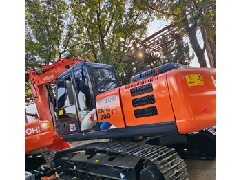 Escavadora de rastos HITACHI ZX200