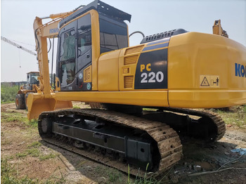 Escavadora de rastos KOMATSU PC220-8