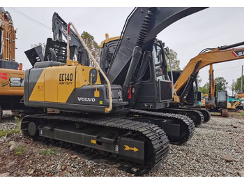 Escavadora de rastos VOLVO EC140BLC