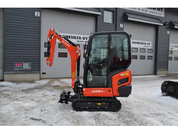 Mini escavadeira KUBOTA KX016-4