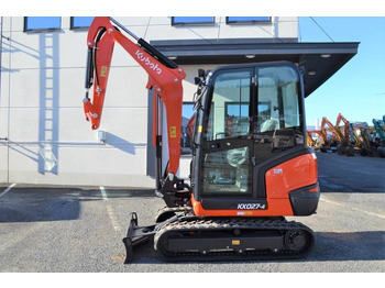 Mini escavadeira KUBOTA KX027-4