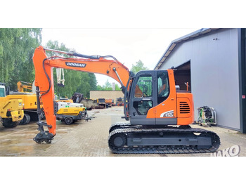 Escavadora de rastos DOOSAN DX140LCR-5