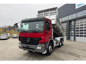 Locação de Mercedes-Benz Actros 2648 6x4 Kipper  Mercedes-Benz Actros 2648 6x4 Kipper: foto 2