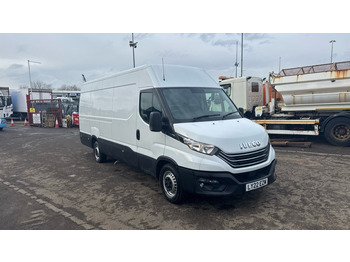 Furgão IVECO Daily