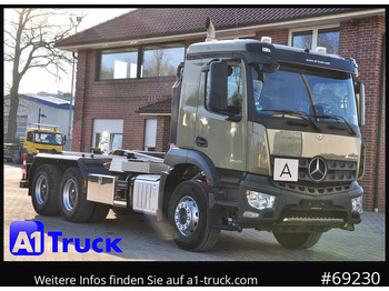 Caminhão polibenne MERCEDES-BENZ Arocs 2646