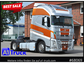 Caminhão transportador de contêineres/ Caixa móvel VOLVO FH 460