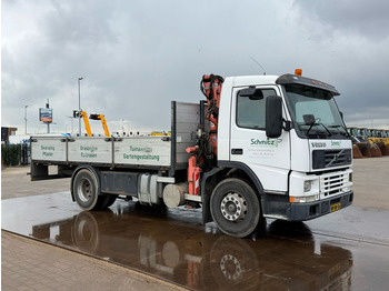 Locação de Volvo FM7-42R-80S Volvo FM7-42R-80S: foto 2