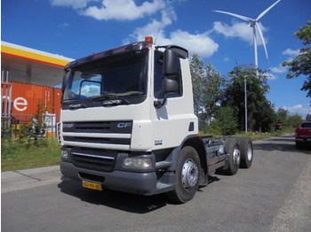 Caminhão furgão DAF CF 75 250