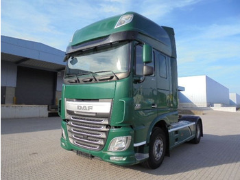 Tractor DAF XF 106 460