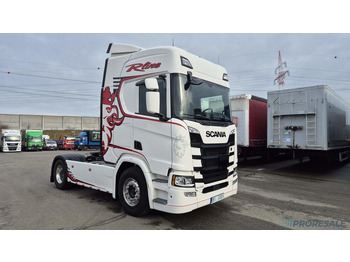 Tractor SCANIA R 450