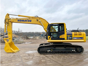 Escavadora de rastos KOMATSU PC210LC-10