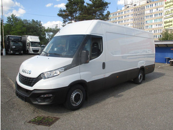 Furgão IVECO Daily 35s16