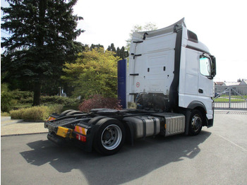 Locação de Mercedes-Benz 1845 Actros EURO 6 MEGA/lowdeck  Mercedes-Benz 1845 Actros EURO 6 MEGA/lowdeck: foto 4