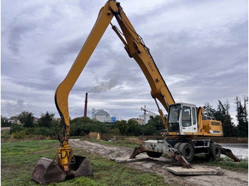 Manipulador de material LIEBHERR