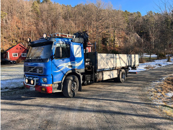 Caminhão grua VOLVO FM7 290