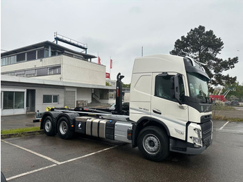 Caminhão polibenne VOLVO FM 460