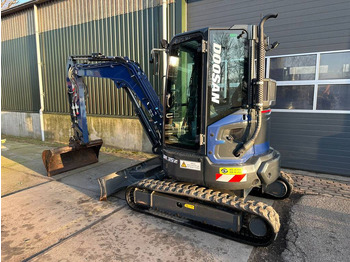 Mini escavadeira Doosan DX 35 Z - Like new!: foto 3