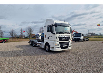 Caminhão transportador de contêineres/ Caixa móvel MAN TGX 26.460