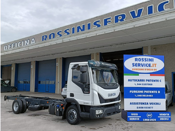 Caminhão chassi IVECO EuroCargo 75E