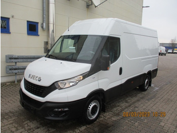 Furgão IVECO Daily 35s16