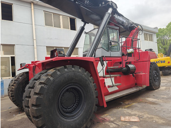 Máquina de construção Kalmar DRF450 container reach stacker 45ton: foto 4