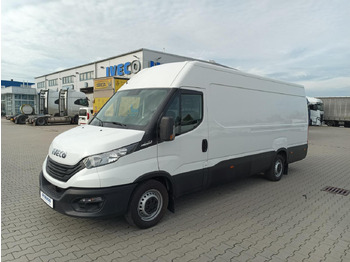 Furgão IVECO Daily 35s16