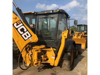 Retroescavadeira JCB 3CX: foto 2